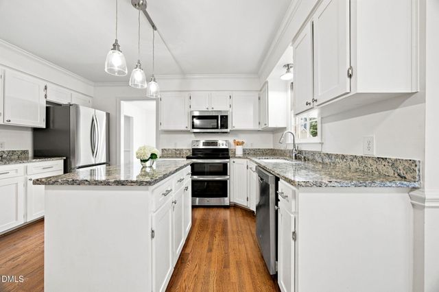 2332 Brisbayne Circle, Raleigh, NC 27615