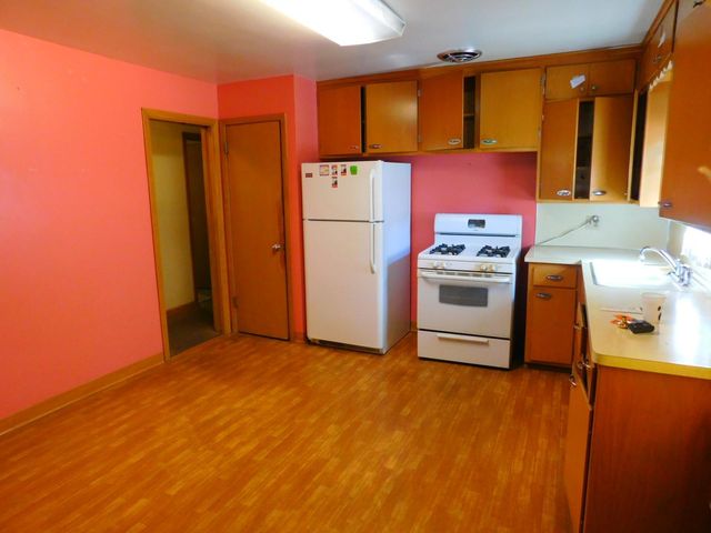1087 Magnolia Avenue E, Saint Paul, MN 55106