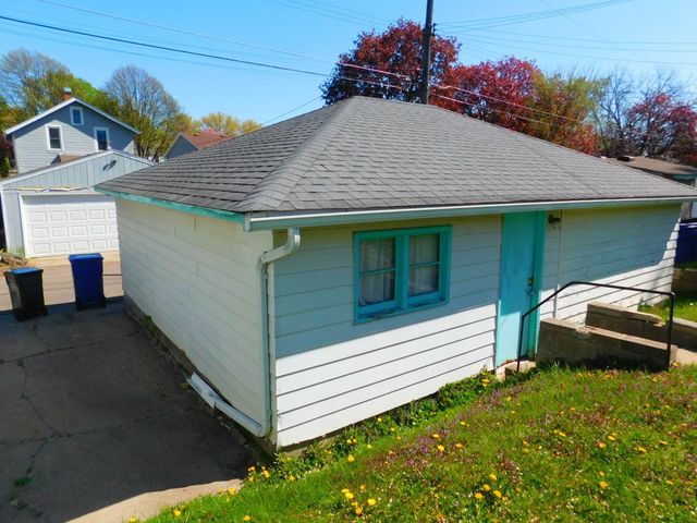 1087 Magnolia Avenue E, Saint Paul, MN 55106