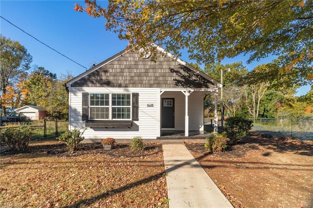 1426 Thurmond Street, Winston-salem, NC 27105