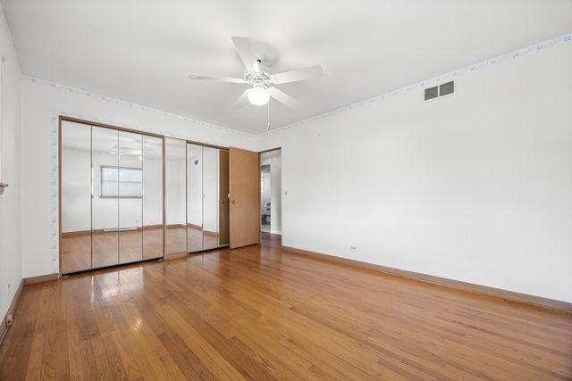 2922 Sunnyside Avenue, Westchester, IL 60154
