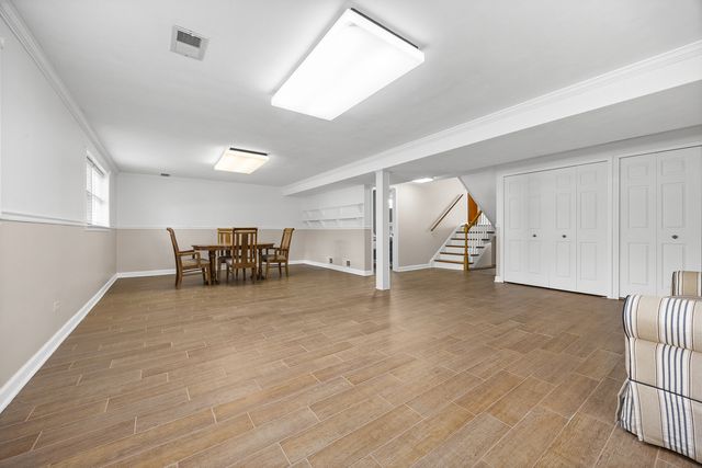 2922 Sunnyside Avenue, Westchester, IL 60154