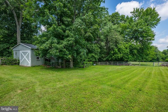 14127 HARPERS FERRY RD, Hillsboro, VA 20132