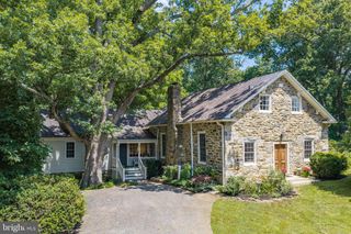 14127 HARPERS FERRY RD, Hillsboro, VA 20132