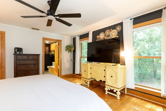 132 Springfield Rd, Belchertown, MA 01007