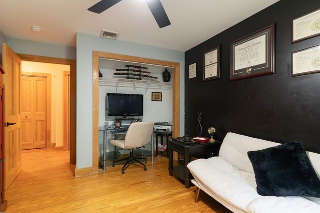 132 Springfield Rd, Belchertown, MA 01007