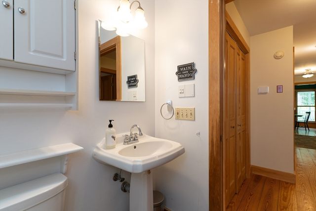 132 Springfield Rd, Belchertown, MA 01007