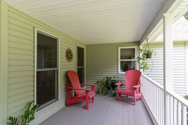 132 Springfield Rd, Belchertown, MA 01007