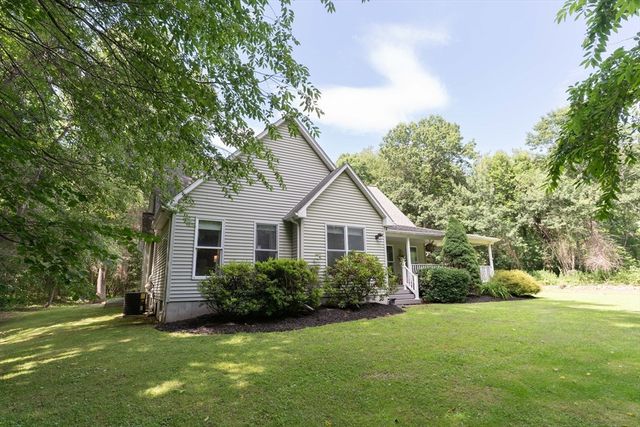 132 Springfield Rd, Belchertown, MA 01007