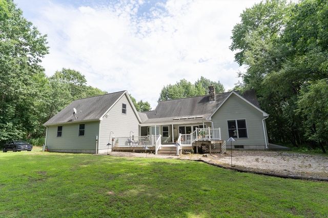 132 Springfield Rd, Belchertown, MA 01007