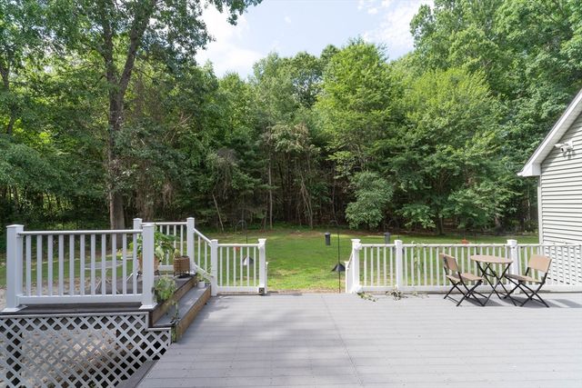 132 Springfield Rd, Belchertown, MA 01007