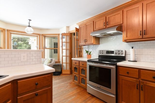 132 Springfield Rd, Belchertown, MA 01007