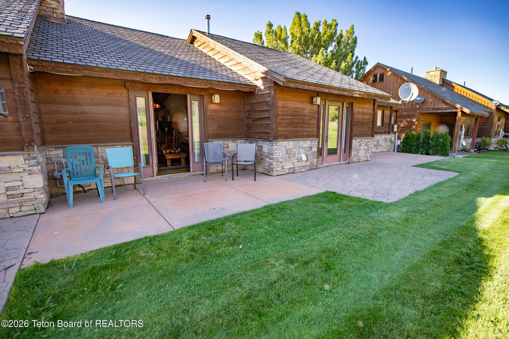 312 GOLF COURSE Lane 10, Afton, WY 83110 photo 3
