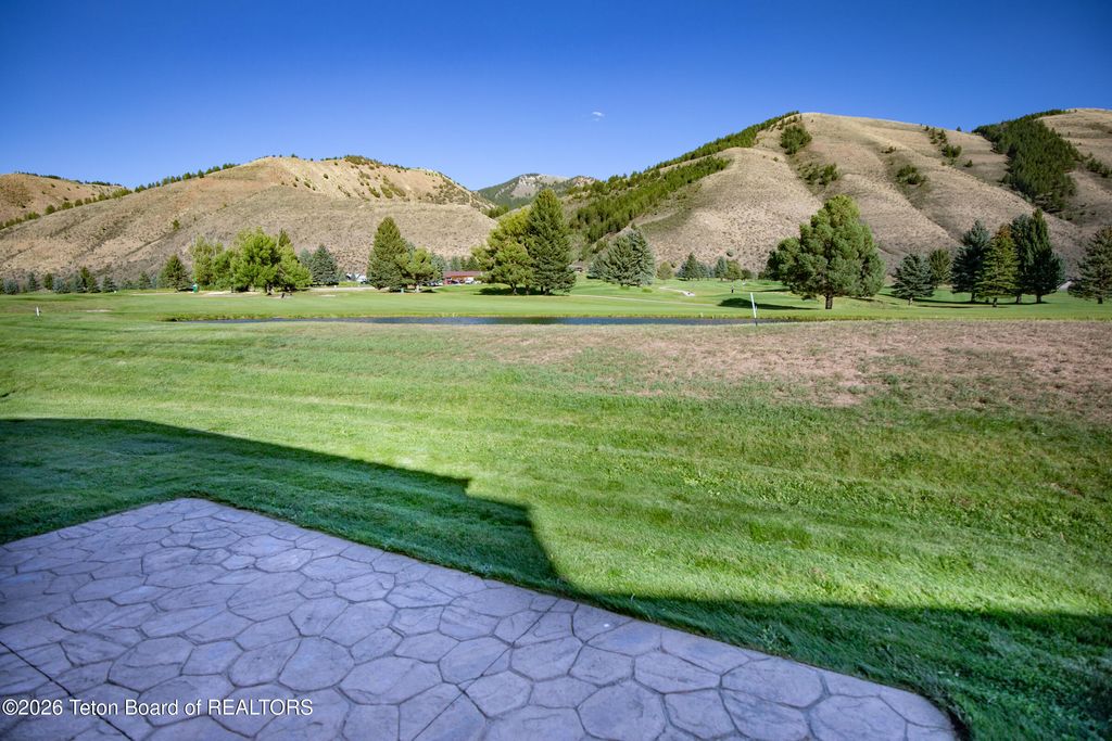 312 GOLF COURSE Lane 10, Afton, WY 83110 photo 4