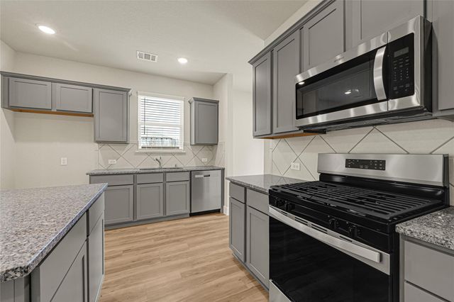 4623 Mesquite Trail Blush, Pinehurst, TX 77362