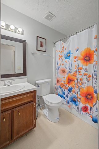 2573 Slaydon Dr, Nashville, TN 37207