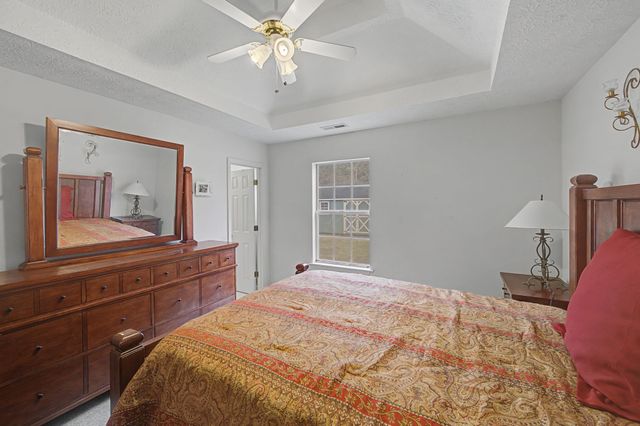 2573 Slaydon Dr, Nashville, TN 37207