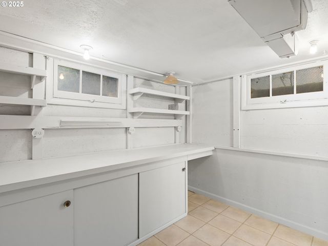 4324 Ne 65TH Ave, Portland, OR 97218