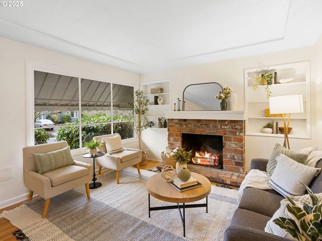 4324 Ne 65TH Ave, Portland, OR 97218