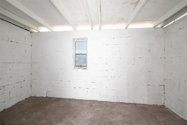 1470 NW 51st Ter, Miami, FL 33142