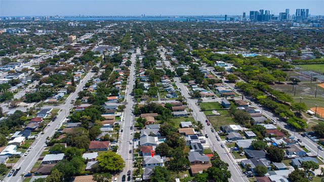 1470 NW 51st Ter, Miami, FL 33142