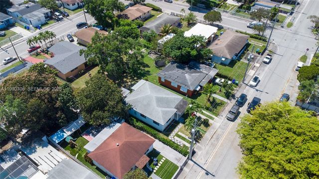 1470 NW 51st Ter, Miami, FL 33142