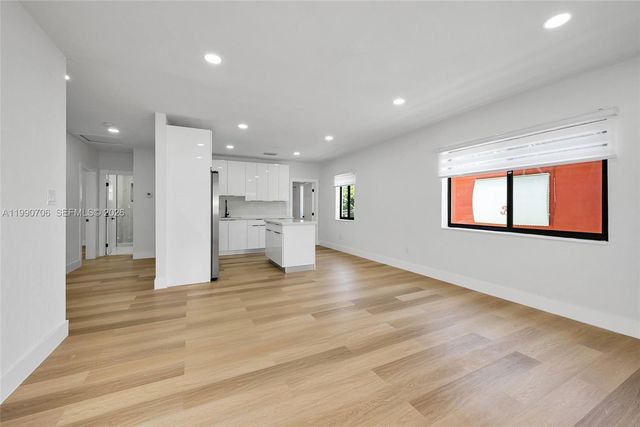 1470 NW 51st Ter, Miami, FL 33142