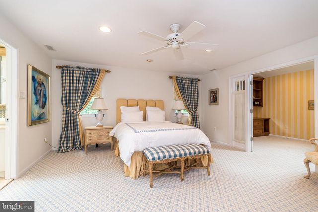 34 AUSTIN CIR, Lower Gwynedd, PA 19002