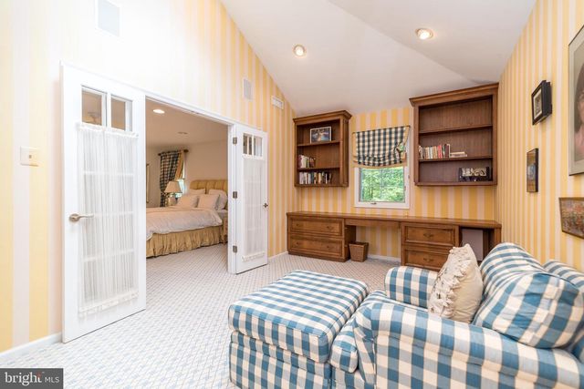 34 AUSTIN CIR, Lower Gwynedd, PA 19002