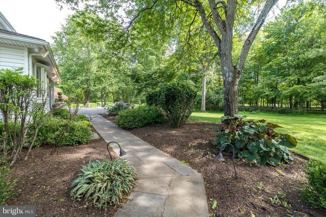 34 AUSTIN CIR, Lower Gwynedd, PA 19002