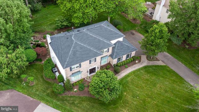 34 AUSTIN CIR, Lower Gwynedd, PA 19002