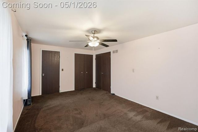 51260 Johns Drive, New Baltimore, MI 48047