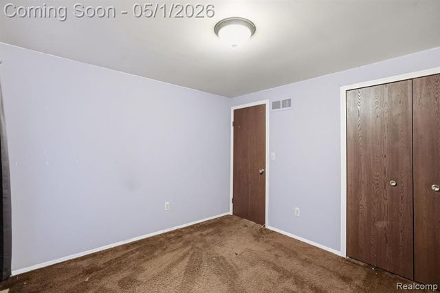 51260 Johns Drive, New Baltimore, MI 48047