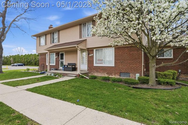 51260 Johns Drive, New Baltimore, MI 48047