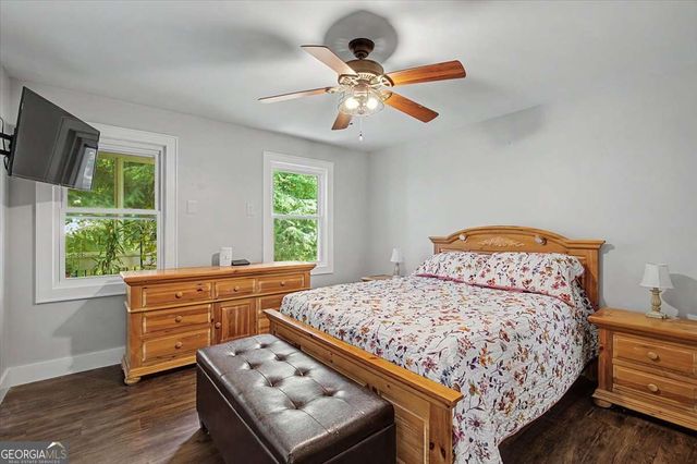 5010 Mercedes Drive, Cumming, GA 30041