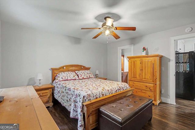5010 Mercedes Drive, Cumming, GA 30041