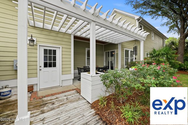 4228 Pine Hollow Drive, Wilmington, NC 28412