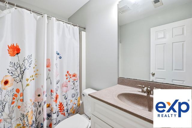 4228 Pine Hollow Drive, Wilmington, NC 28412