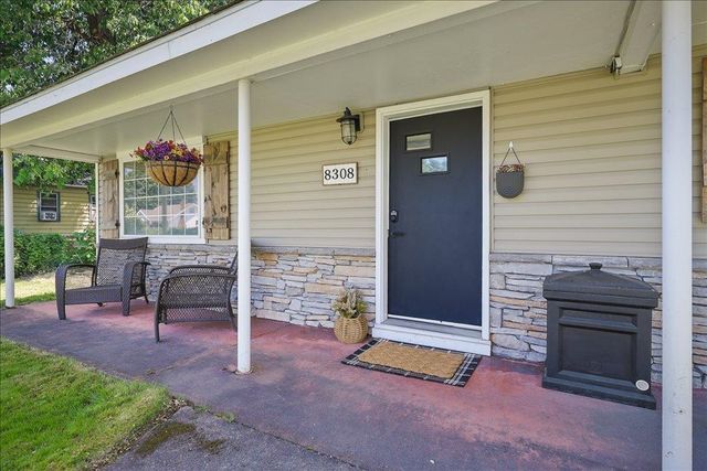 8308 E Alki Ave, Spokane, WA 99212