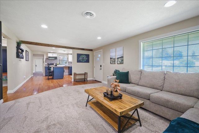 8308 E Alki Ave, Spokane, WA 99212
