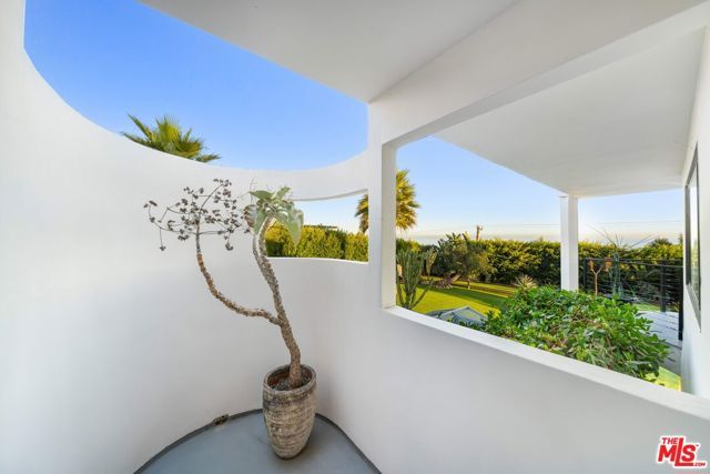 6320 VIA CATALDO Street, Malibu, CA 90265