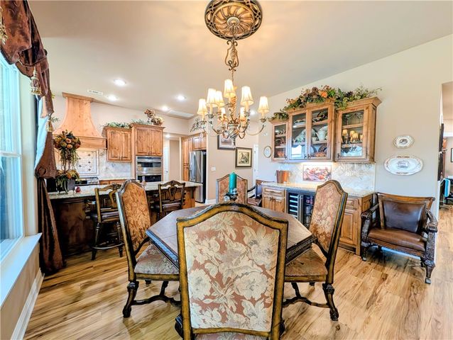 1305 Eagle Court, Gravette, AR 72736