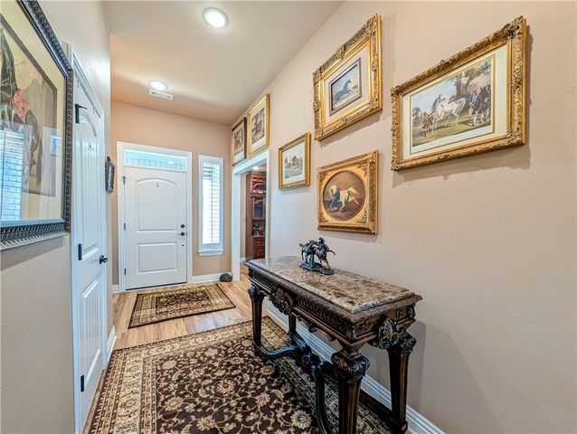 1305 Eagle Court, Gravette, AR 72736