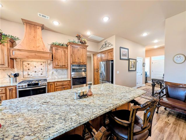 1305 Eagle Court, Gravette, AR 72736