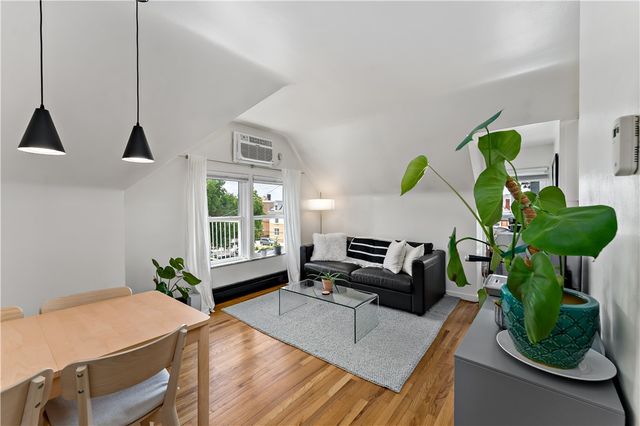 400 S Highland Ave 10, Shadyside, PA 15206