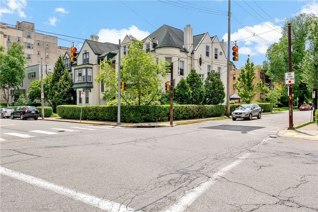 400 S Highland Ave 10, Shadyside, PA 15206