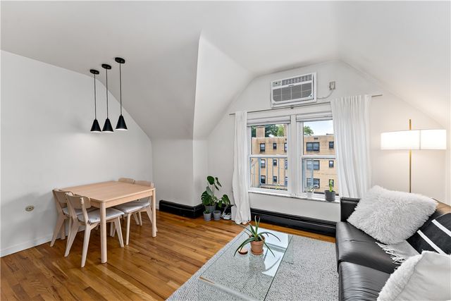 400 S Highland Ave 10, Shadyside, PA 15206