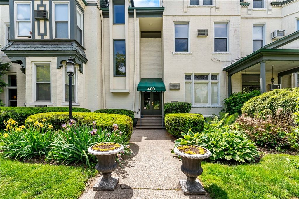 400 S Highland Ave 10, Shadyside, PA 15206