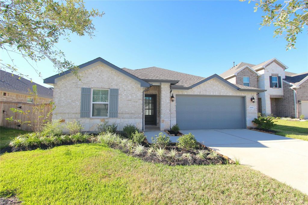 2619 Good Morrow Drive, Rosenberg, TX 77471