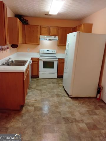 5735 Strathmoor Manor, Lithonia, GA 30058